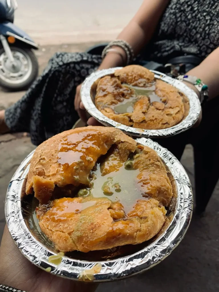 Pyaaz Kachori